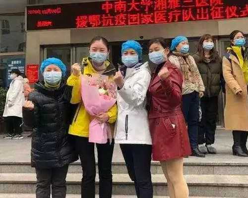 月贝佳月子中心加盟，让你轻松拥有月子产业的财富之路